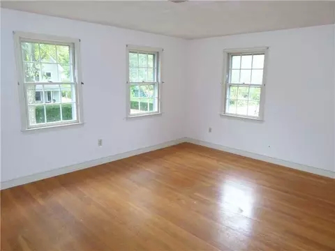 88 Claflin Rd, Warwick, RI 02886 photo 14