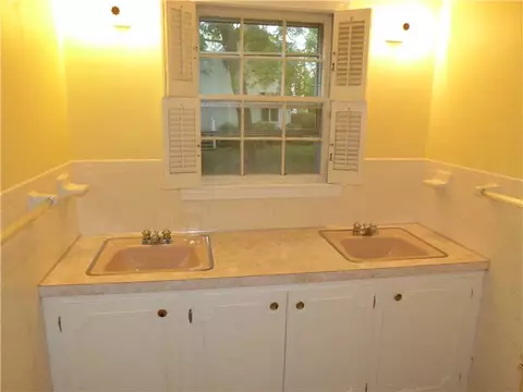 88 Claflin Rd, Warwick, RI 02886 photo 9