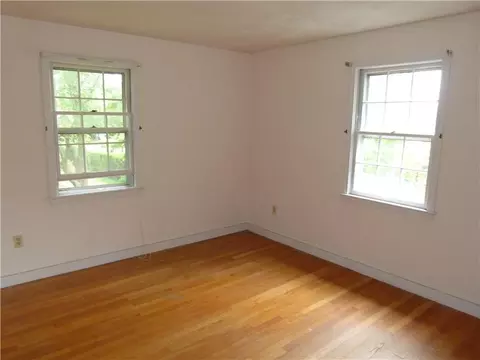 88 Claflin Rd, Warwick, RI 02886 photo 12