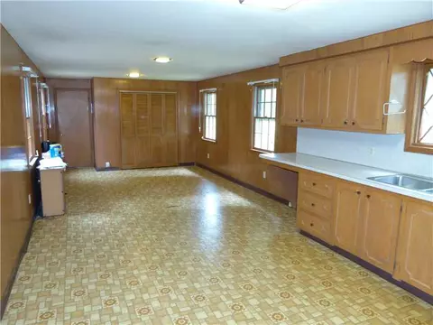 88 Claflin Rd, Warwick, RI 02886 photo 8