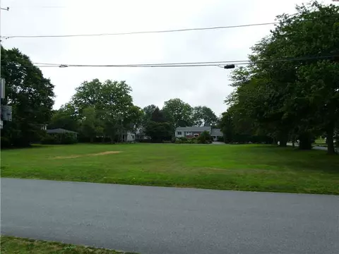88 Claflin Rd, Warwick, RI 02886 photo 20