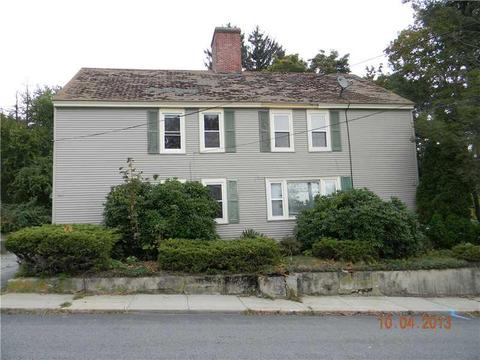 5 Anthony St, Coventry, RI 02816 photo 2