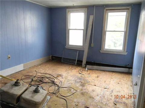 5 Anthony St, Coventry, RI 02816 photo 4