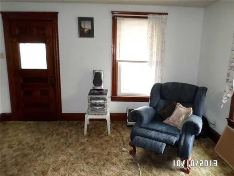 363 Logee St, Woonsocket, RI 02895 photo 7