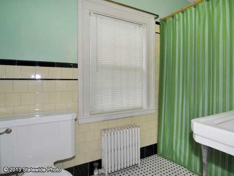 133 Myrtle Ave, Warwick, RI 02886 photo 25