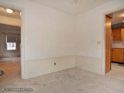 133 Myrtle Ave, Warwick, RI 02886 photo 9