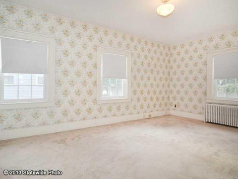 133 Myrtle Ave, Warwick, RI 02886 photo 15