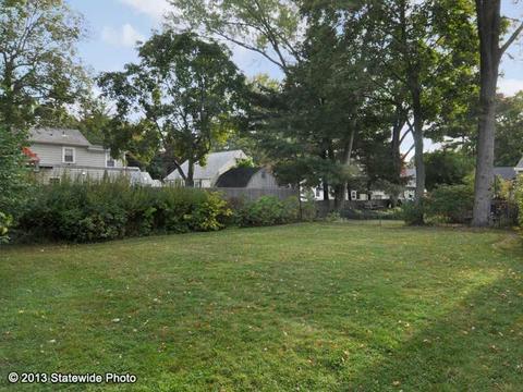 133 Myrtle Ave, Warwick, RI 02886 photo 11