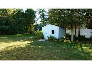 83 Red Hawk Dr, Cranston, RI 02921 photo 4