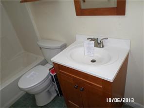 10 Saint Simon St, Woonsocket, RI 02895 photo 5