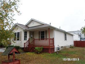 10 Saint Simon St, Woonsocket, RI 02895 photo 1
