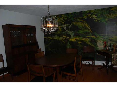105 Maureen Cir, Mapleville, RI 02839 photo 4