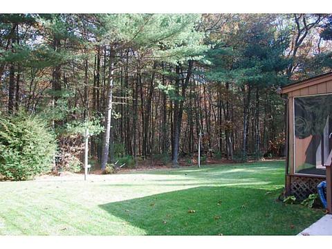 105 Maureen Cir, Mapleville, RI 02839 photo 15