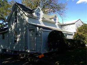 35 Forrest St, Warwick, RI 02889 photo 2