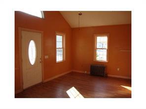 835 Warwick Ave, Warwick, RI 02888 photo 2