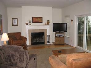 20 Thompson Ave, Westerly, RI 02891 photo 8