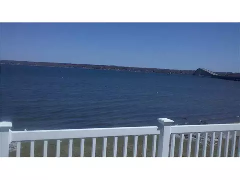 26 Riptide Dr, Saunderstown, RI 02874 photo 1