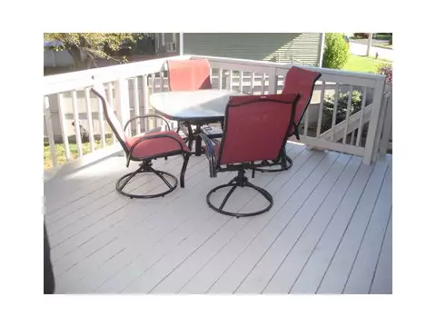 26 Stephanie Ct, Warwick, RI 02889 photo 16