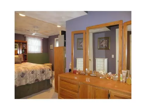 105 Brook Spring Dr, Warwick, RI 02889 photo 16