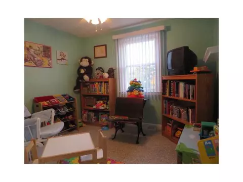 105 Brook Spring Dr, Warwick, RI 02889 photo 14