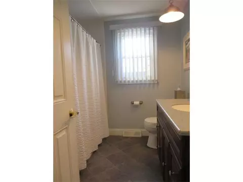 105 Brook Spring Dr, Warwick, RI 02889 photo 12