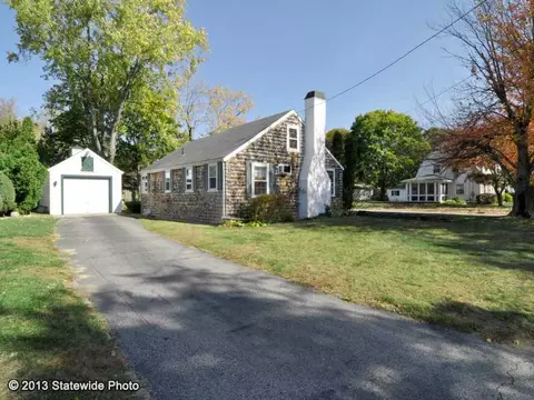 69 Freeman St, Warwick, RI 02886 photo 15