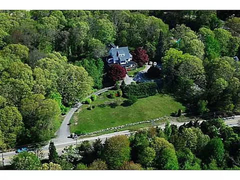 212 Shore Rd, Westerly, RI 02891 photo 3