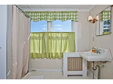 212 Shore Rd, Westerly, RI 02891 photo 14