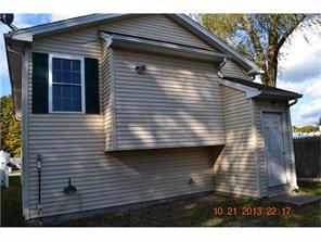 28 Tarleton St, Warwick, RI 02889 photo 3