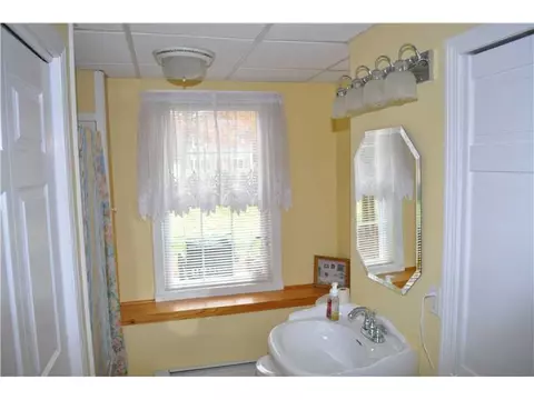 16 Dixie Ave, Warwick, RI 02889 photo 16