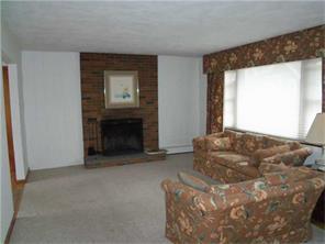 67 Tower St, Westerly, RI 02891 photo 2