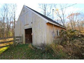 82 E Killingly Rd, Foster, RI 02825 photo 4