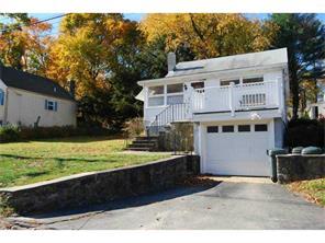 3 Broadview Dr, Bristol, RI 02809 photo 2