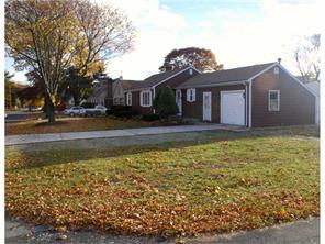 55 Elmdale Ave, Warwick, RI 02889 photo 3