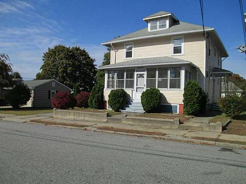 84 Warwick St, Woonsocket, RI 02895 photo 24