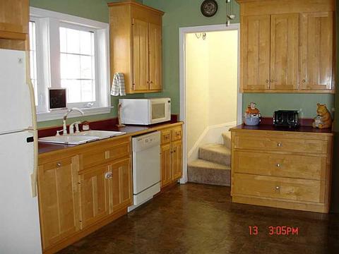 74 Read Ave, Woonsocket, RI 02895 photo 3