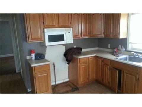 74 Milton Rd, Warwick, RI 02888 photo 4