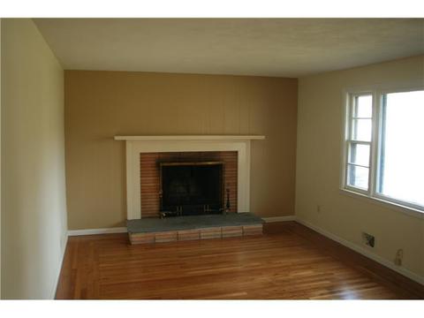 190 Baldwin Rd, Warwick, RI 02886 photo 2