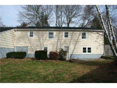 190 Baldwin Rd, Warwick, RI 02886 photo 4