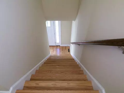 40 Pond View Dr, Warwick, RI 02886 photo 7