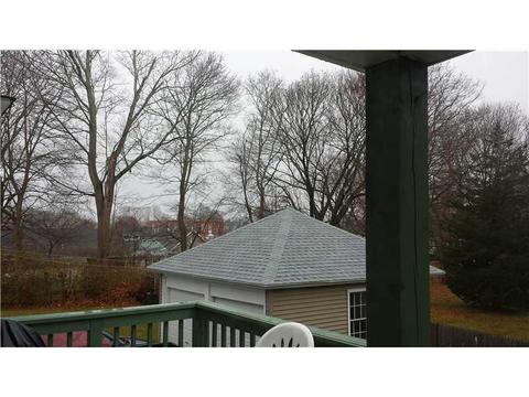 17 Chestnut St, Westerly, RI 02891 photo 3