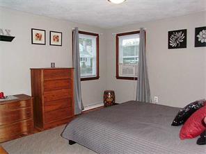 47 Atlantic Ave, Warwick, RI 02888 photo 9