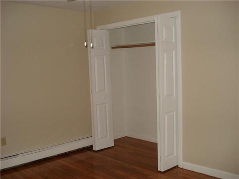 136 Damon Ave, Warwick, RI 02886 photo 8