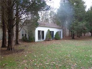 8 Maple Rd, Warren, RI 02885 photo 13