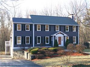 708 Maureen Cir, Mapleville, RI 02839 photo 1