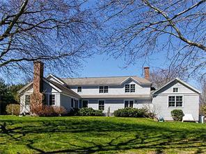 12 Meadow Ave, Westerly, RI 02891 photo 1