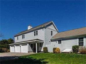 12 Meadow Ave, Westerly, RI 02891 photo 3
