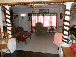 6 Jay St, Westerly, RI 02891 photo 3