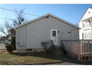 8 Hamilton St, Woonsocket, RI 02895 photo 2