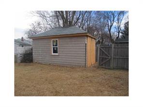 181 Harrison Ave, Warwick, RI 02888 photo 3